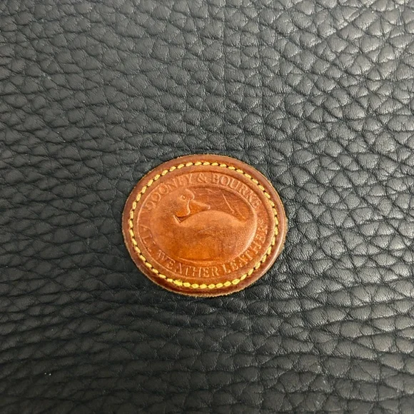 Vintage Dooney & Bourke All Weather Leather Crossbody/Satchel in Dk Blue/Tan - Picture 5 of 16